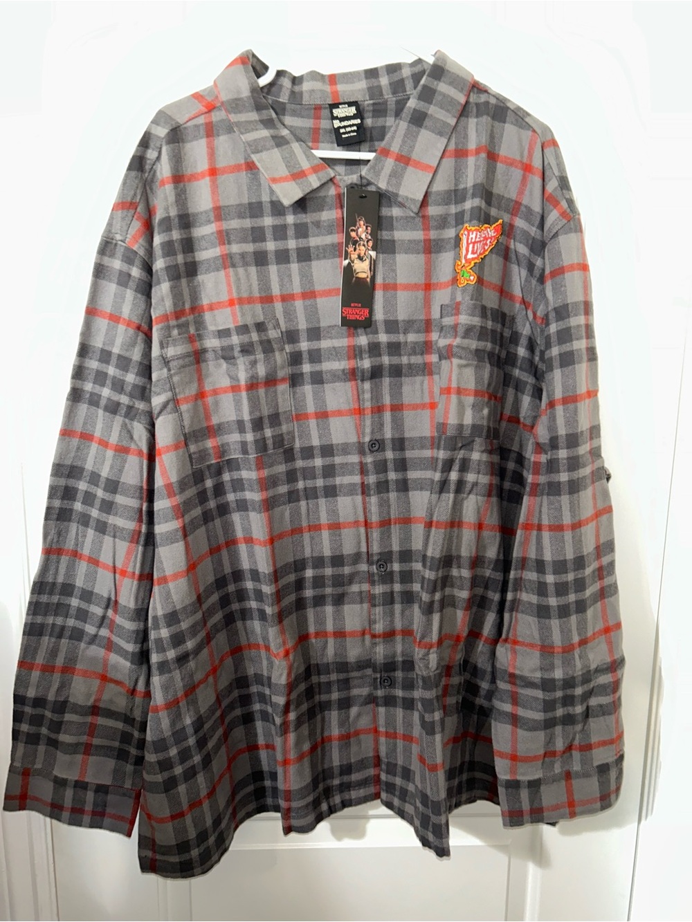No Boundaries Gray and Red Plaid Button-Down Shirt